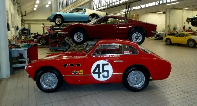 Classic and Specialist Ferrari Dealer Niki Hasler AG