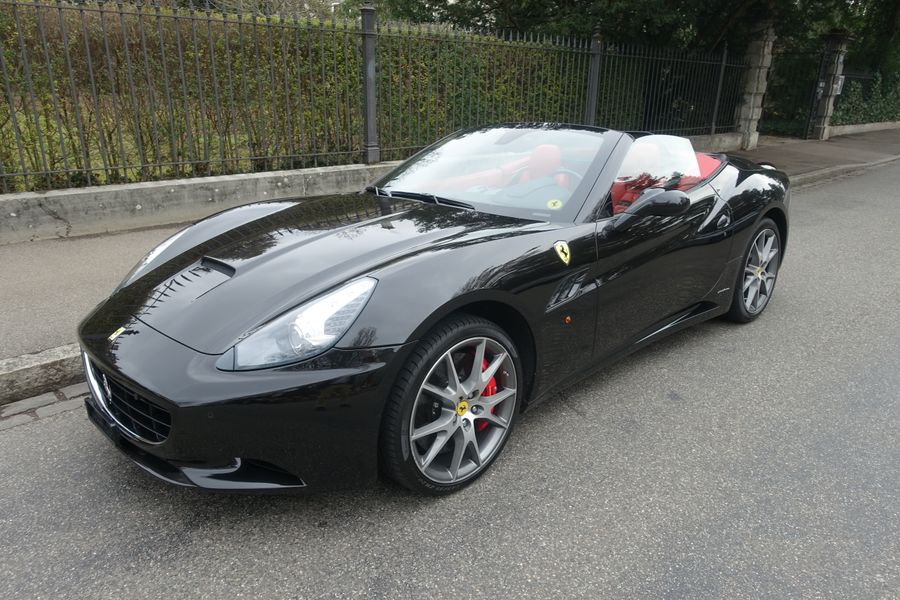 /en/stock/previously-sold/details/ferrari-california/121