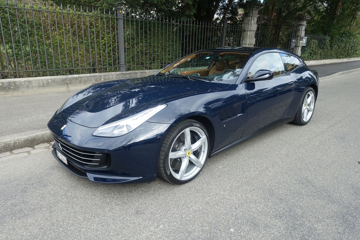 Ferrari GTC4 Lusso