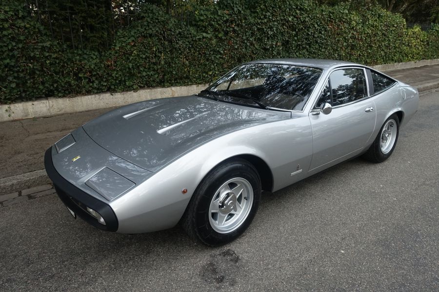 /en/stock/previously-sold/details/ferrari-365-gtc4/143