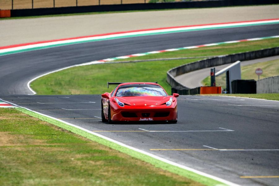 /de/stock/previously-sold/details/ferrari-458-challenge-evo/156