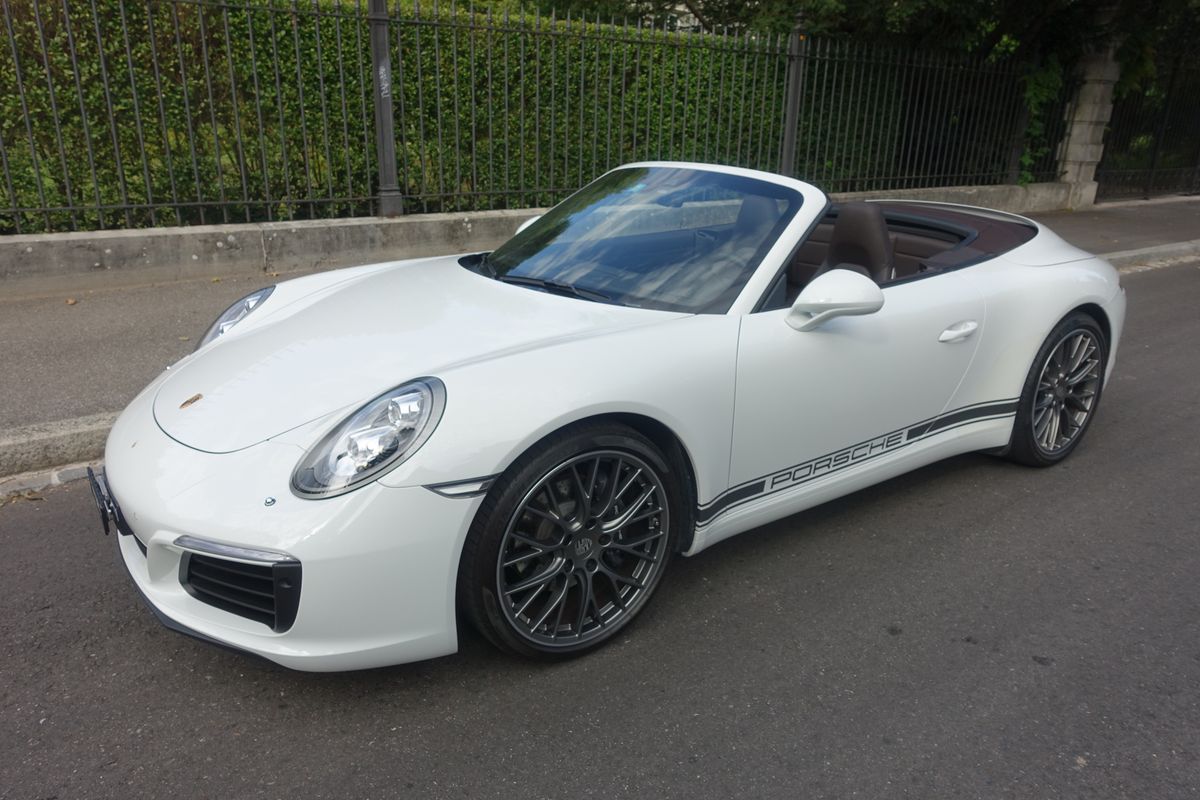 Porsche 911 Carrera Cabrio