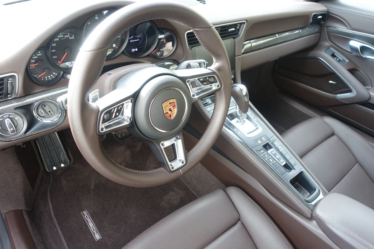 Porsche 911 Carrera Cabrio