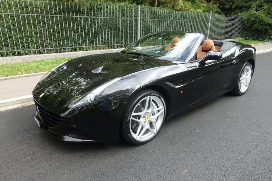 /de/stock/previously-sold/details/ferrari-california-t/179