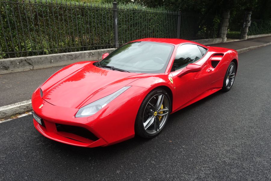 /de/stock/previously-sold/details/ferrari-488-gtb/182