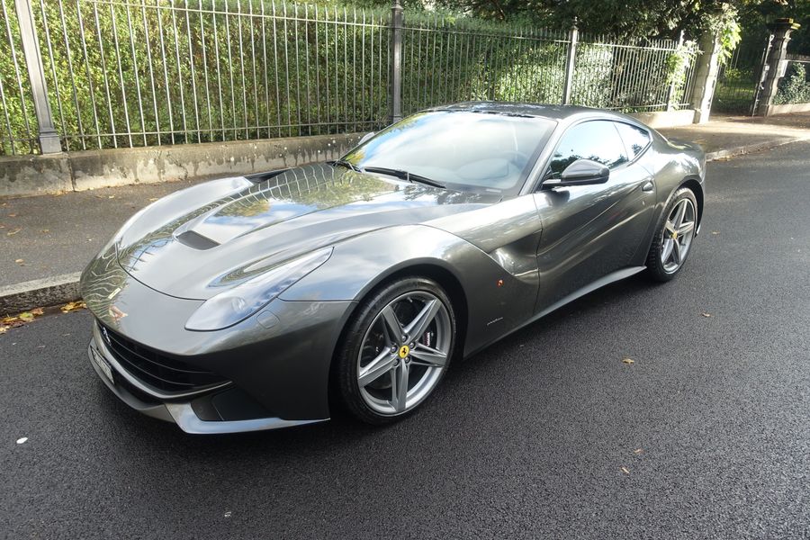/de/stock/previously-sold/details/ferrari-f12-berlinetta/195