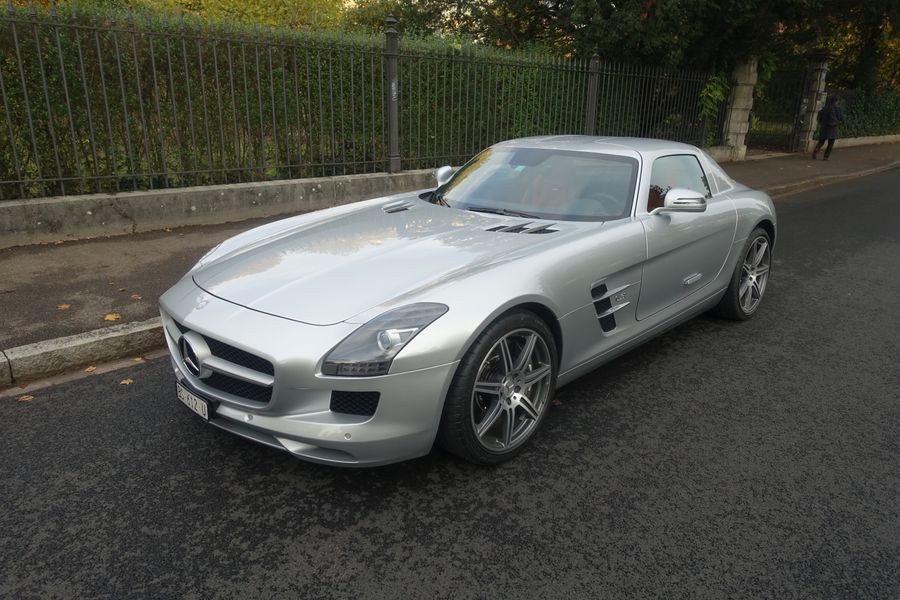 /en/stock/previously-sold/details/mercedes-benz-sls-amg/202