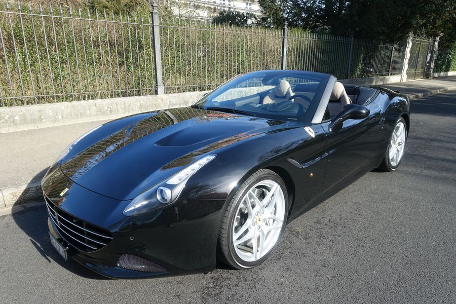 /de/stock/previously-sold/details/ferrari-californa-t/218