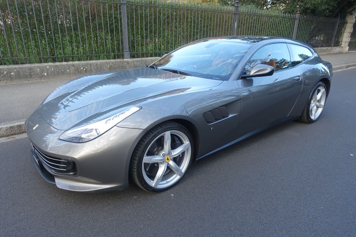 Ferrari GTC4 Lusso