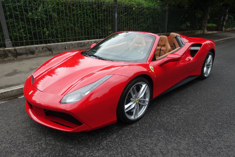 /de/stock/previously-sold/details/ferrari-488-spider/242