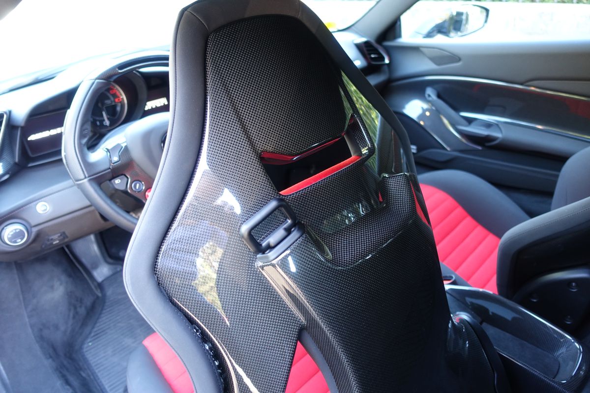 Ferrari 488 GTB 70th Anniversary "Tailor Made"