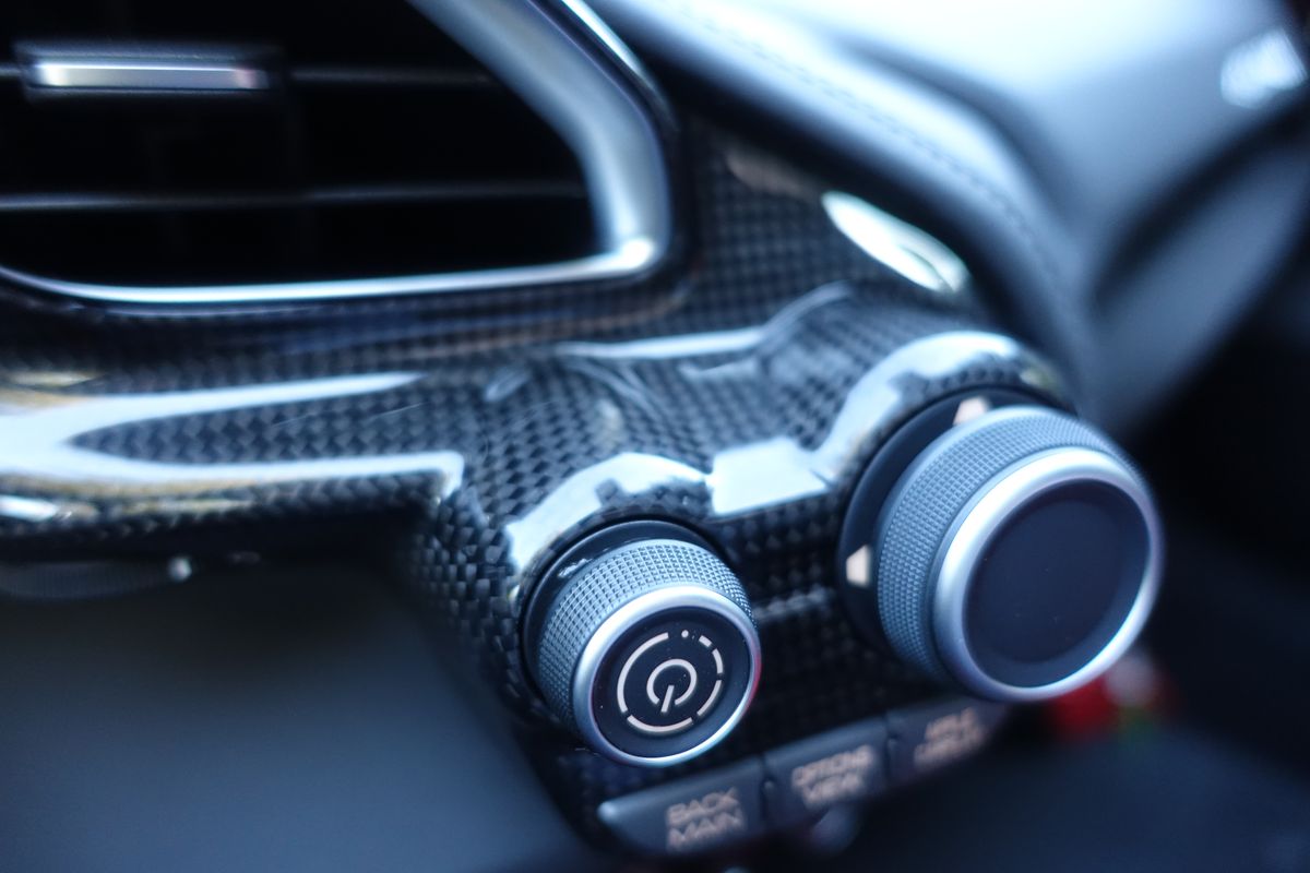 Ferrari 488 GTB 70th Anniversary "Tailor Made"