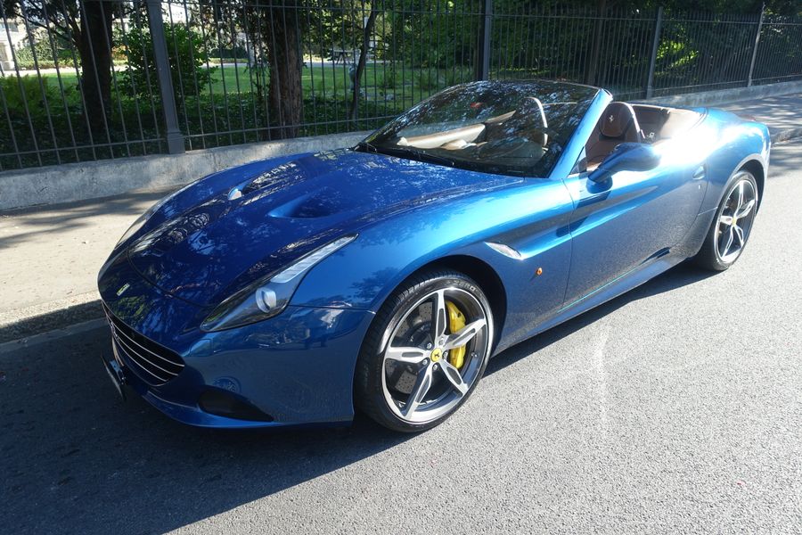 /de/stock/previously-sold/details/ferrari-california-t/278
