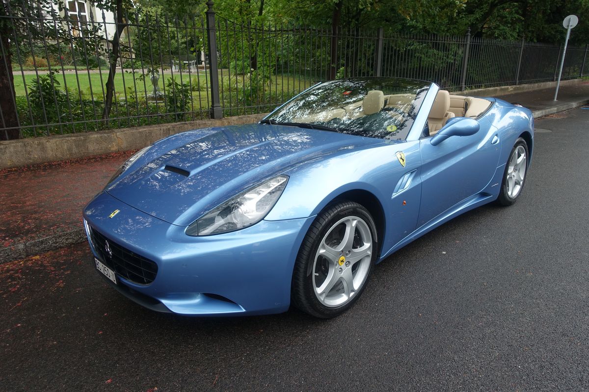 Ferrari California