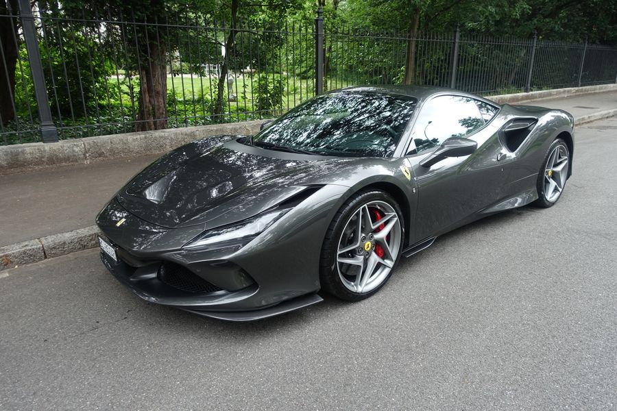 /de/stock/previously-sold/details/ferrari-f8-tributo/307