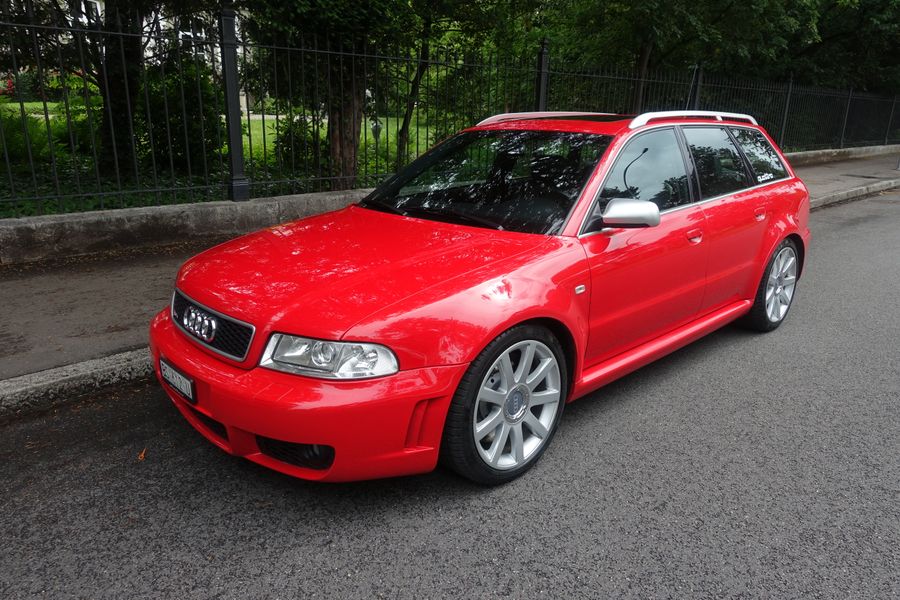 /en/stock/previously-sold/details/audi-rs4-avant-quattro/337