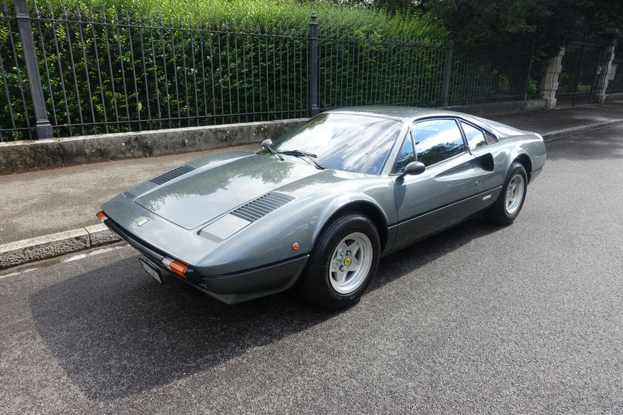 /de/stock/previously-sold/details/ferrari-308-gtb/345