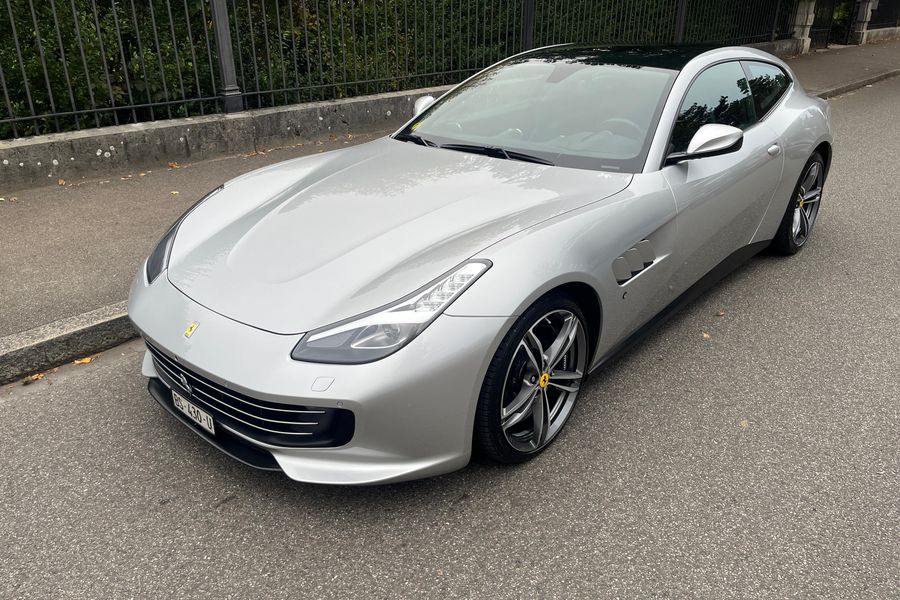 /en/stock/previously-sold/details/ferrari-gtc4-lusso/350
