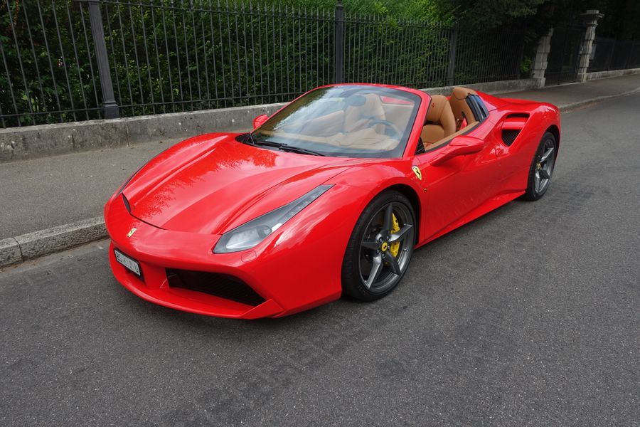 /de/stock/previously-sold/details/ferrari-488-spider/353