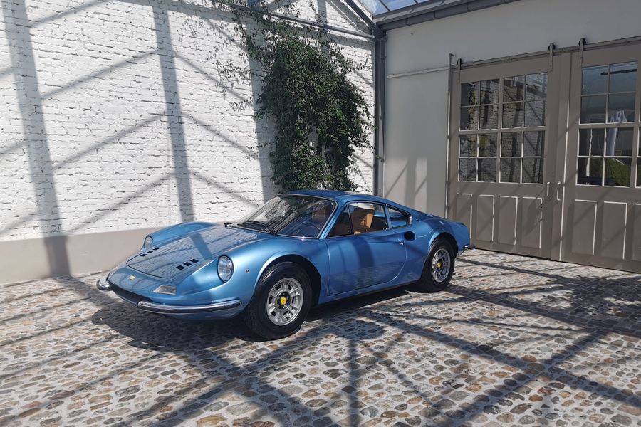 /en/stock/previously-sold/details/ferrari-dino-246-gt/402