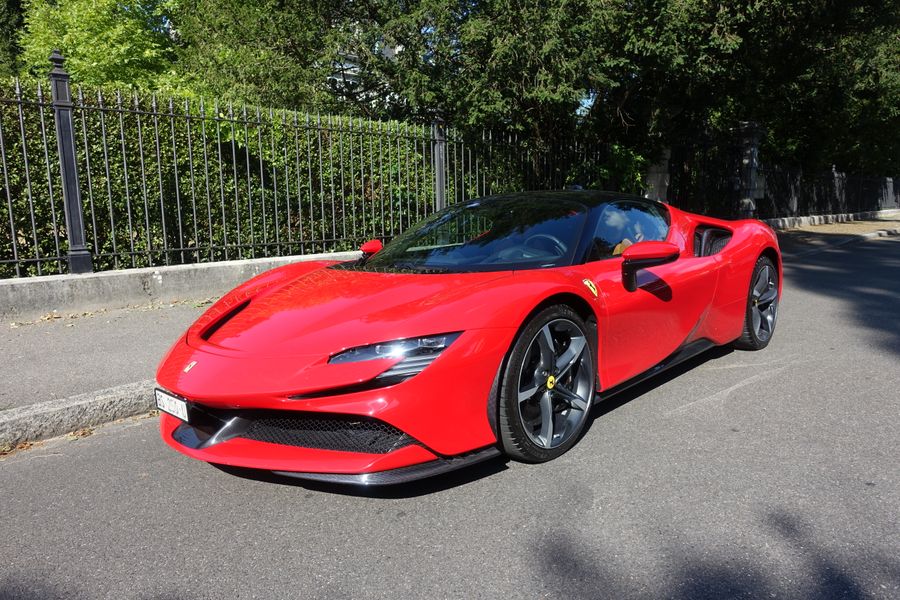/en/stock/previously-sold/details/ferrari-sf90-stradale/418