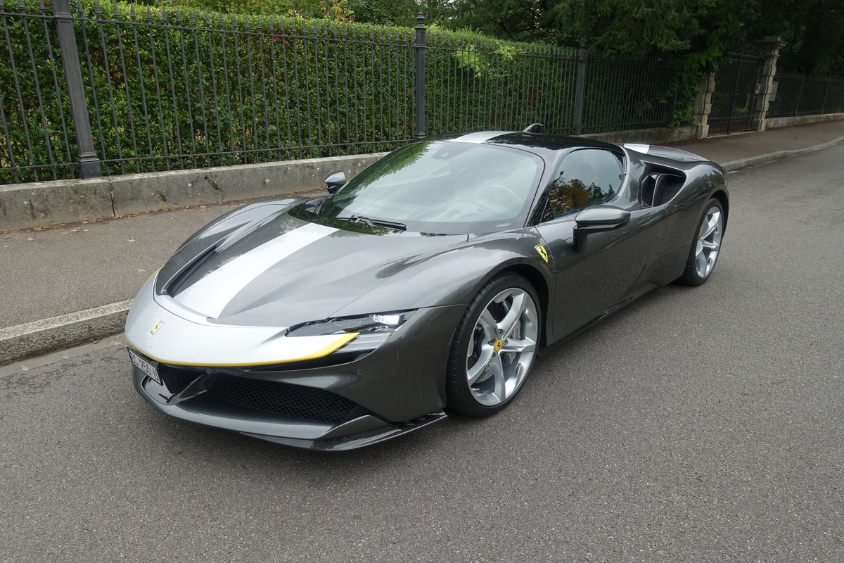 Ferrari SF90 Stradale "Assetto Fiorano"