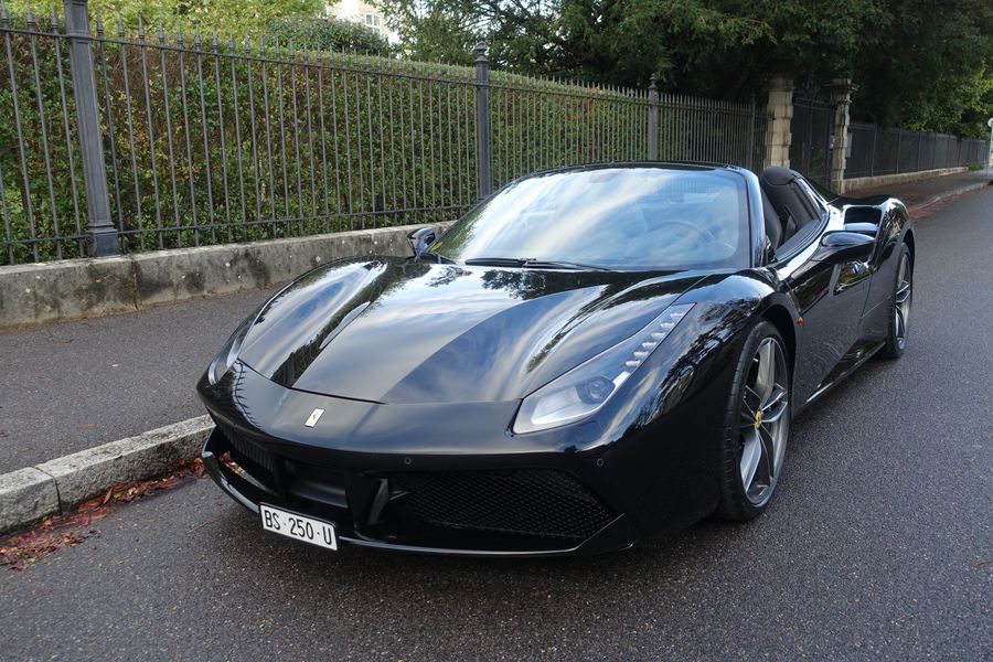 /de/stock/previously-sold/details/ferrari-488-spider/433