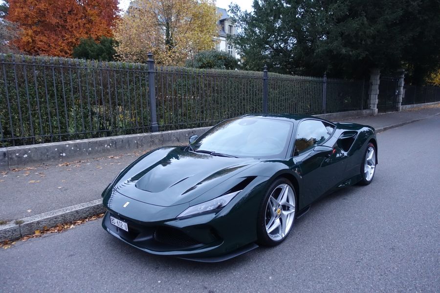 /de/stock/previously-sold/details/ferrari-f8-tributo/442