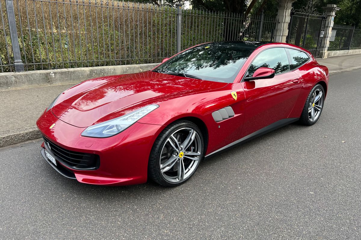 Ferrari GTC4 Lusso