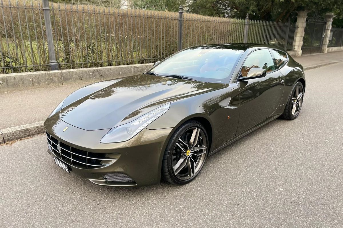 Ferrari FF "Tailor Made"
