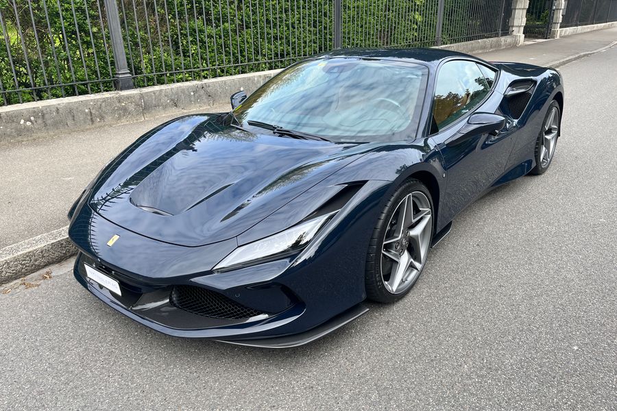 /de/stock/previously-sold/details/ferrari-f8-tributo/477