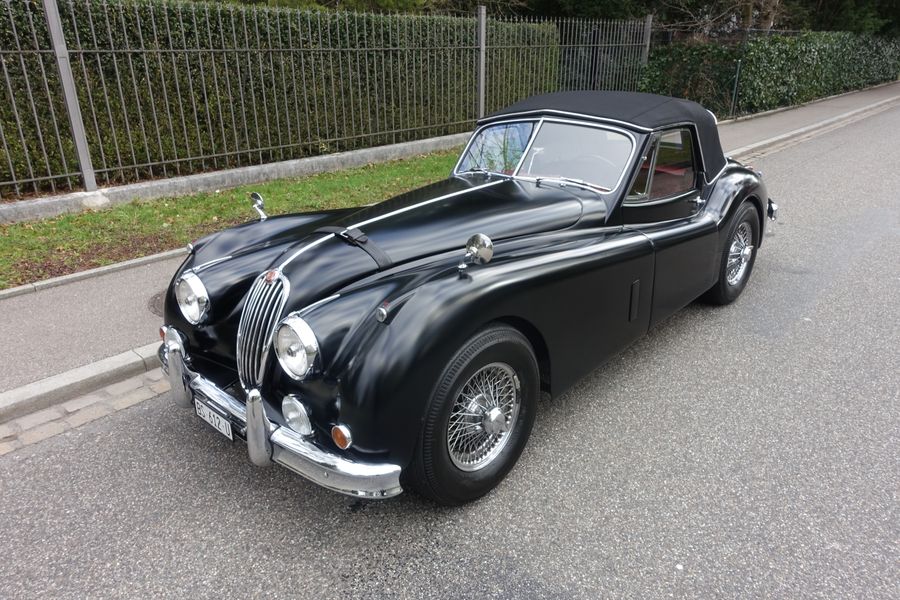 /en/stock/previously-sold/details/jaguar-xk140/49