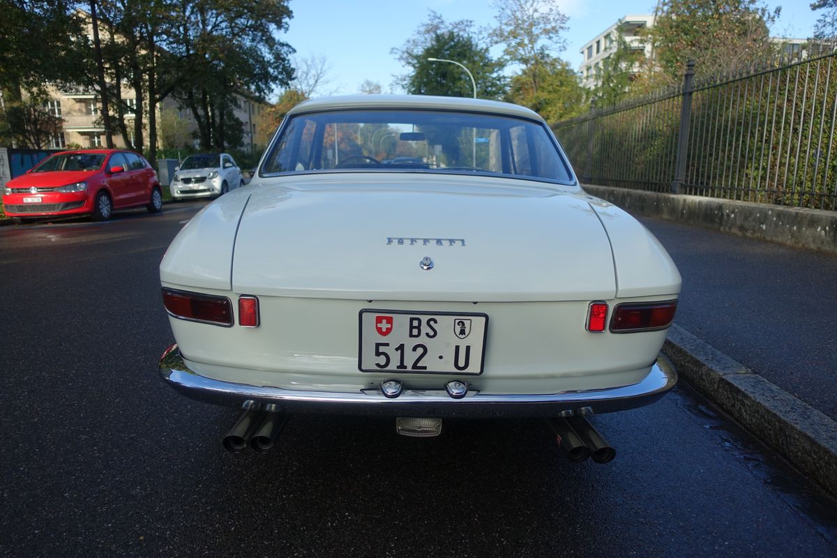 Ferrari 330 GT 2+2 "Chinese Eyes"