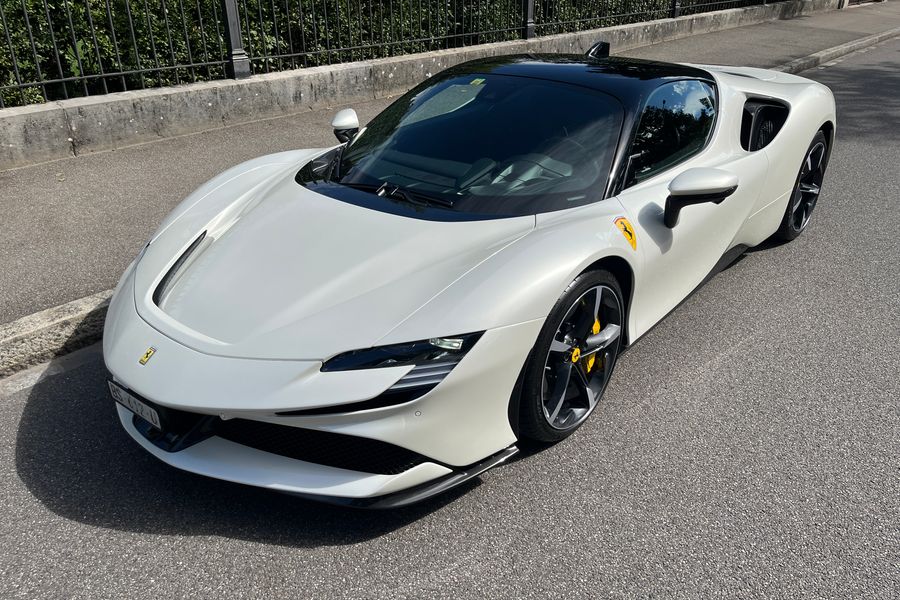 /en/stock/previously-sold/details/ferrari-sf90-stradale/516