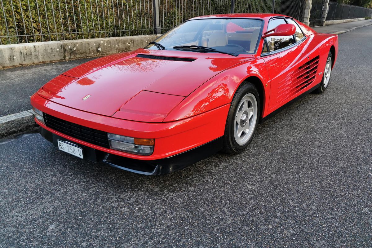 Ferrari Testarossa "Monospecchio"