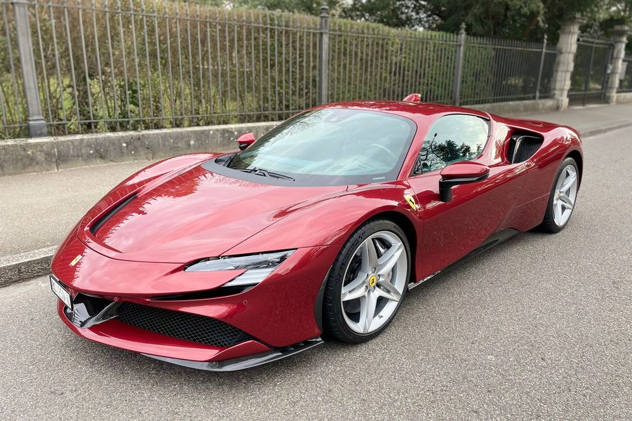 /en/stock/previously-sold/details/ferrari-sf90-stradale/573