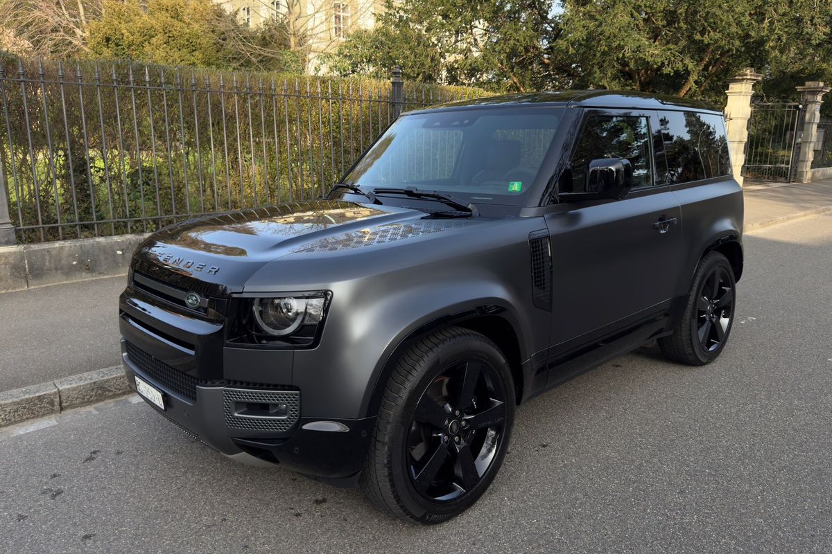 Land Rover Defender 90 V8 5.0 "Carpathian Edition"