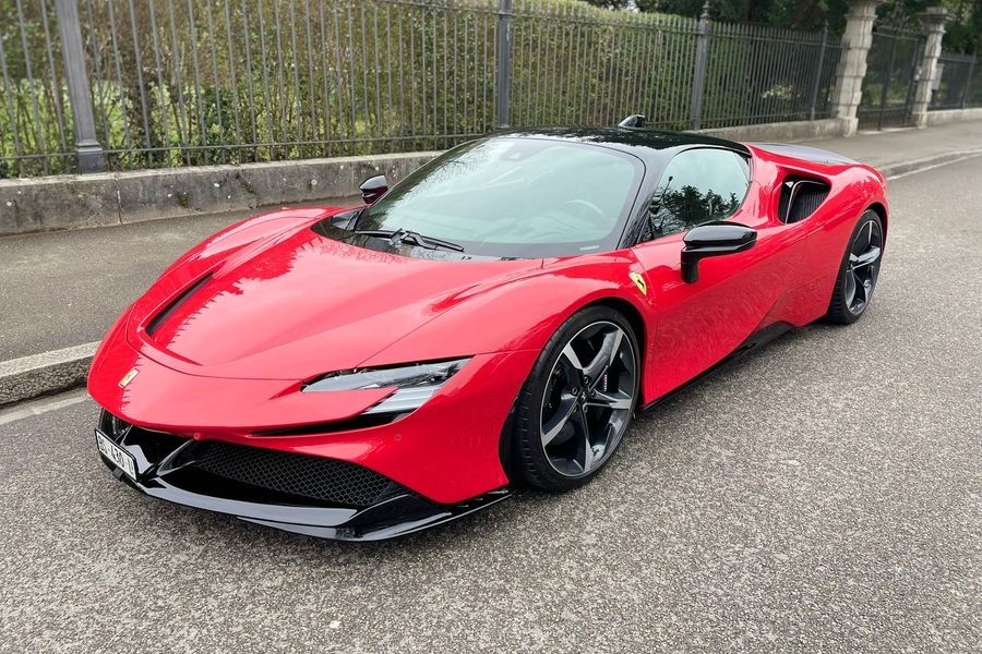 /de/stock/previously-sold/details/ferrari-sf90-stradale-assetto-fiorano/576