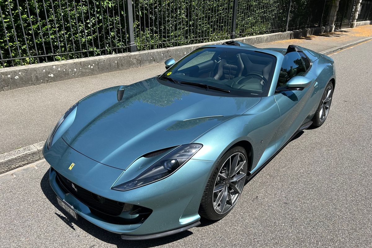 Ferrari 812 GTS