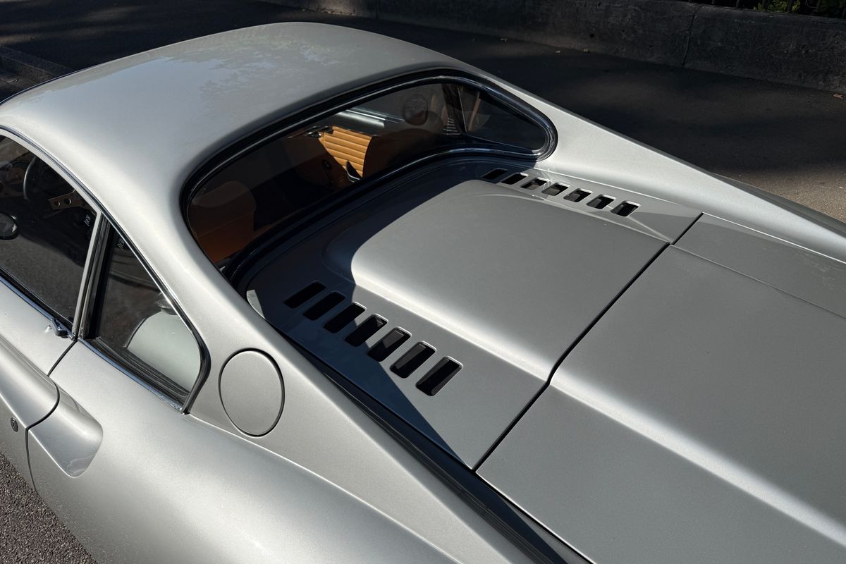 Ferrari Dino 246 GT "Flares"