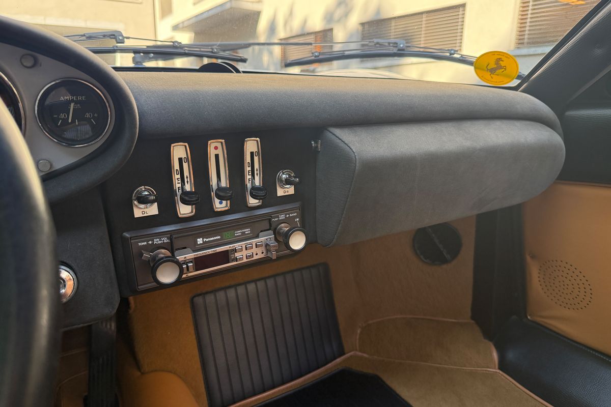 Ferrari Dino 246 GT "Flares"