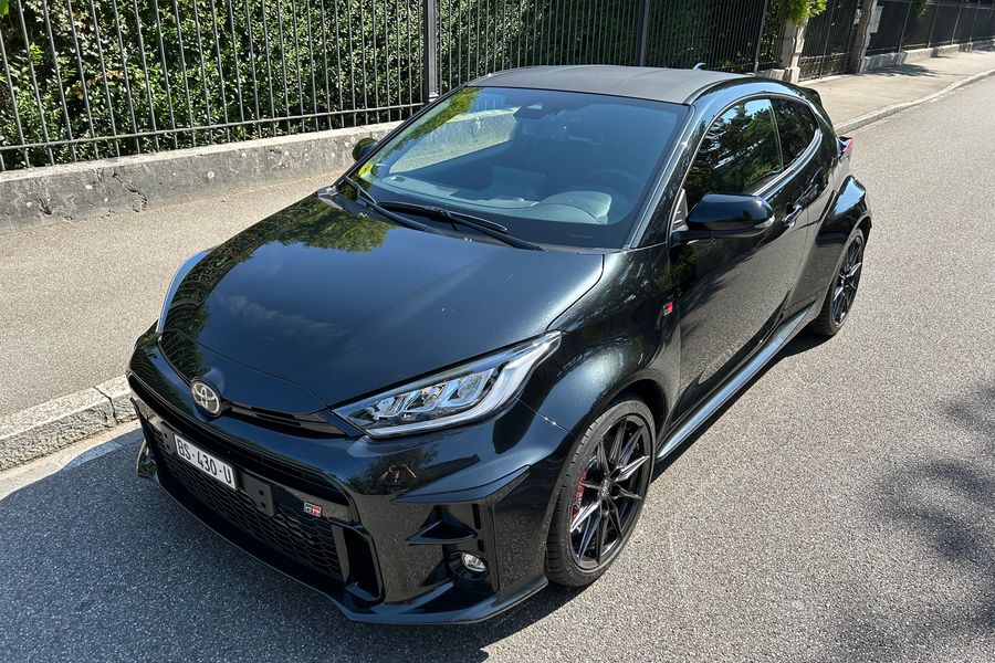/de/stock/previously-sold/details/toyota-yaris-gr-sport/614