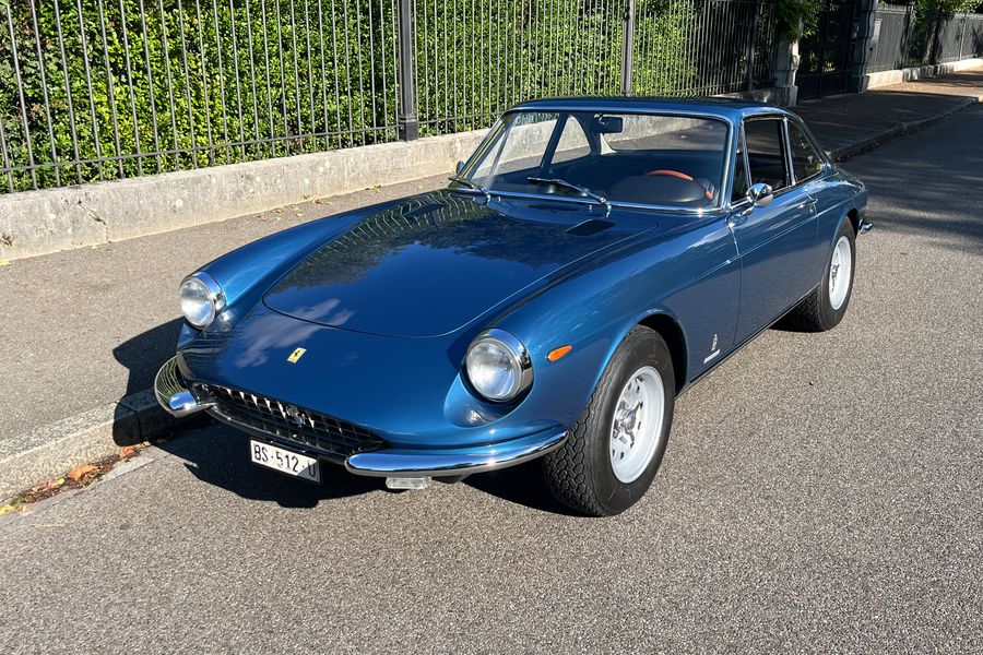 /en/stock/previously-sold/details/ferrari-365-gtc/623