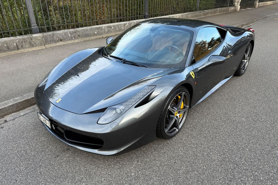 /de/stock/previously-sold/details/ferrari-458-italia/646