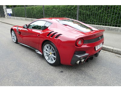 Ferrari F12 Tdf Fahrzeugangebote Offizieller Ferrari Und