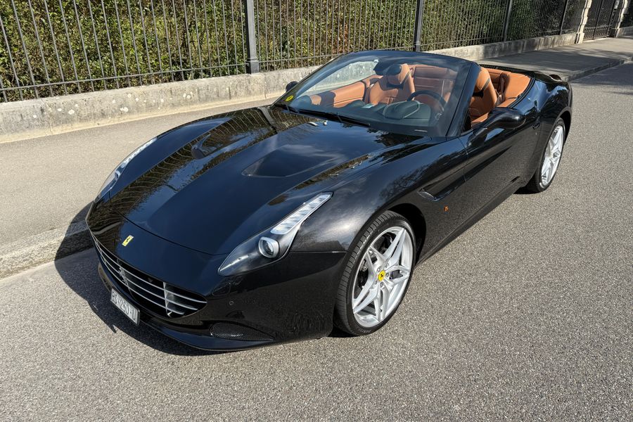 /de/stock/previously-sold/details/ferrari-california-t/653