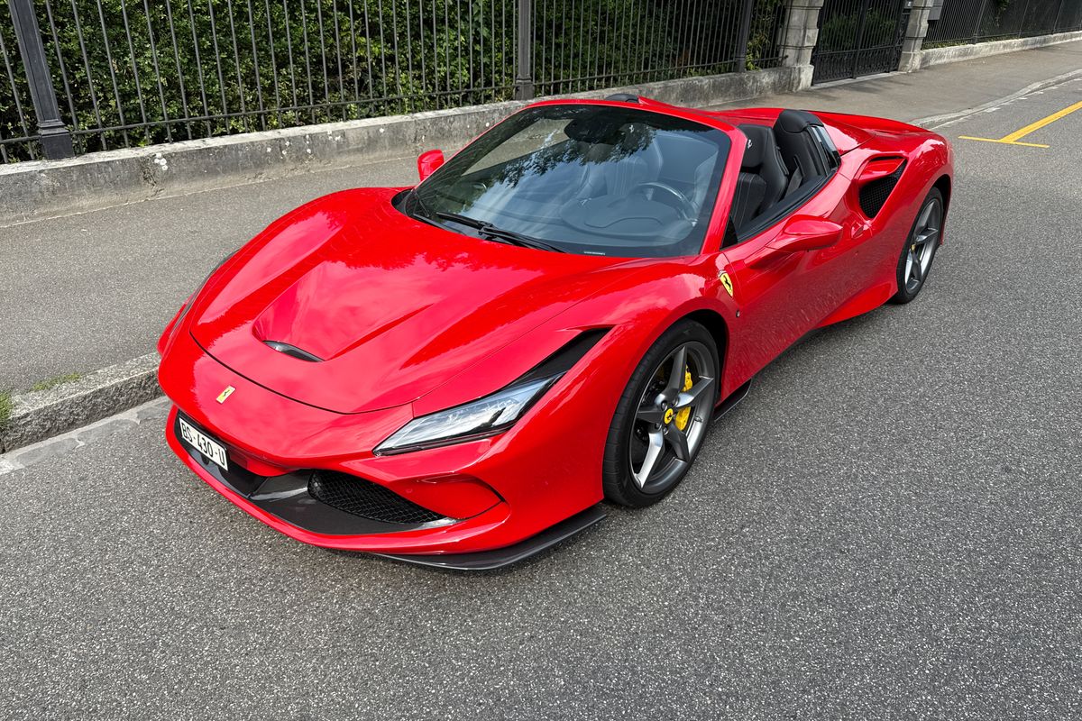 Ferrari F8 Spider