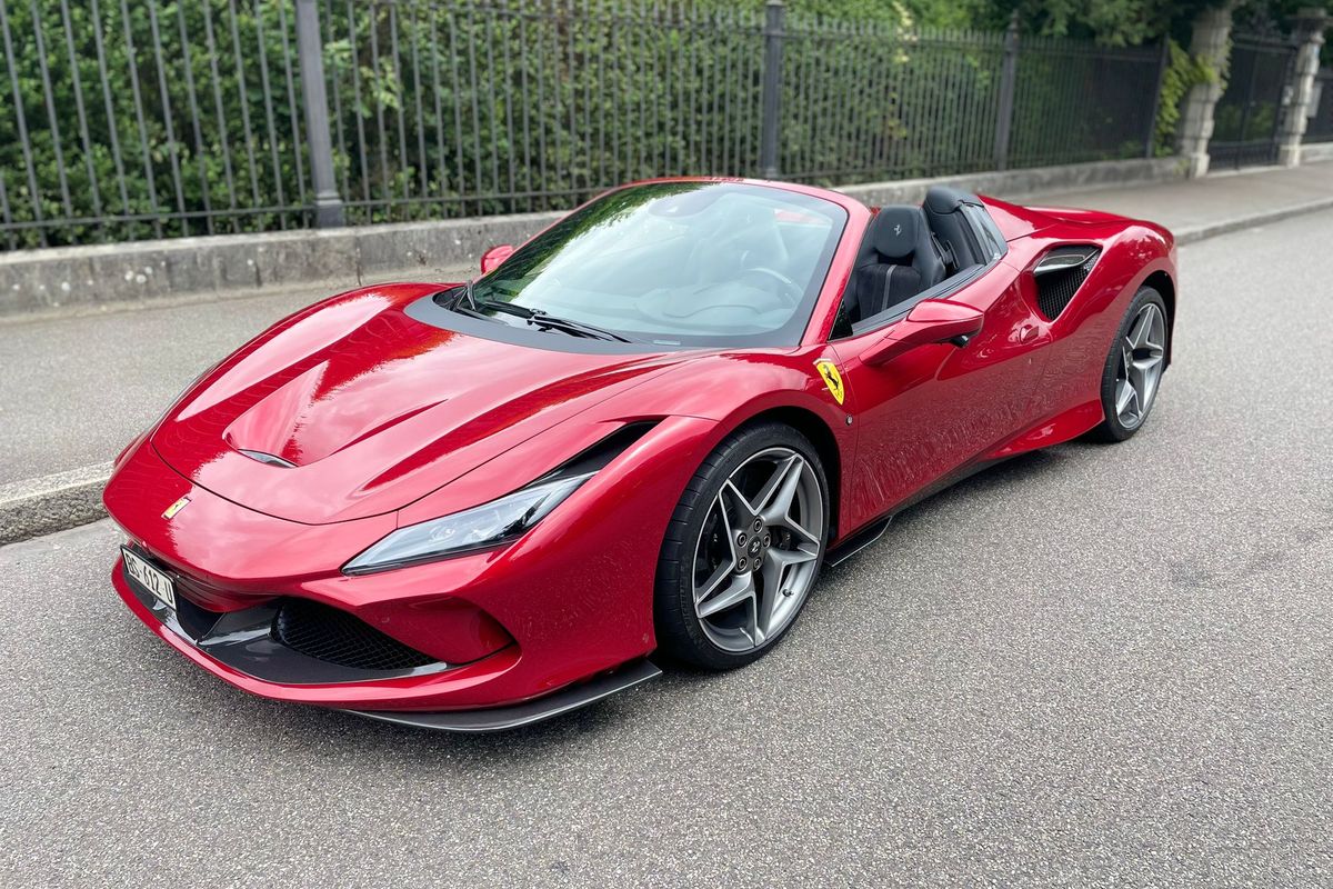 Ferrari F8 Spider