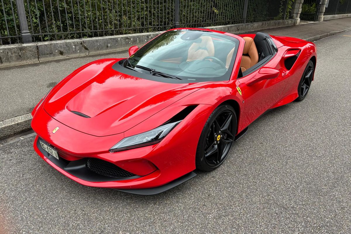 Ferrari F8 Spider