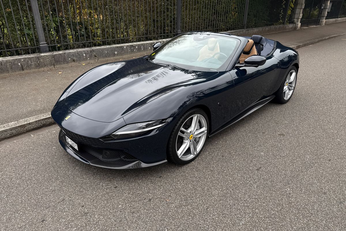 Ferrari Roma Spider
